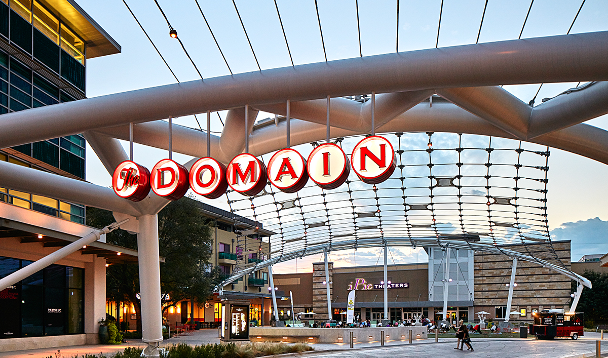 Image of the Domain sign at one of the entrances